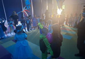 Konkurs taneczny z balonem