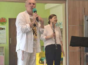 Koncert muzyczny p.Witka pt. "Wakacji nadszedł czas"
