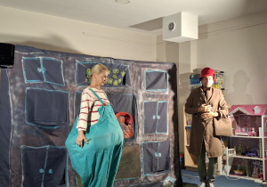 Aktorzy na scenie