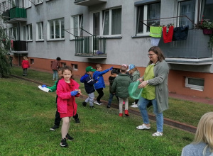 Bierzemy udział w akcji "Sprzątanie świata"